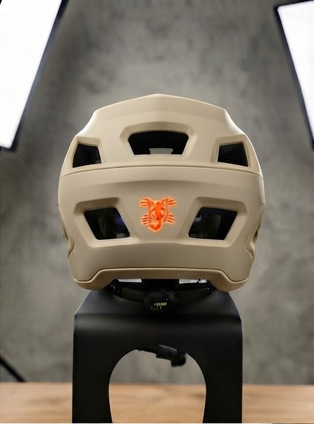 Casco Batfox